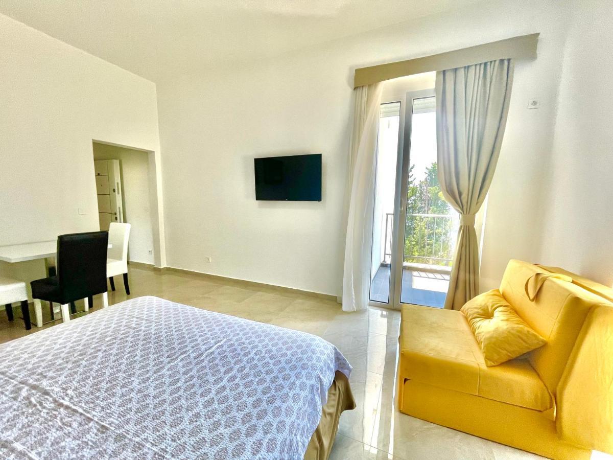Seaside Apartments Sword Bar Ngoại thất bức ảnh
